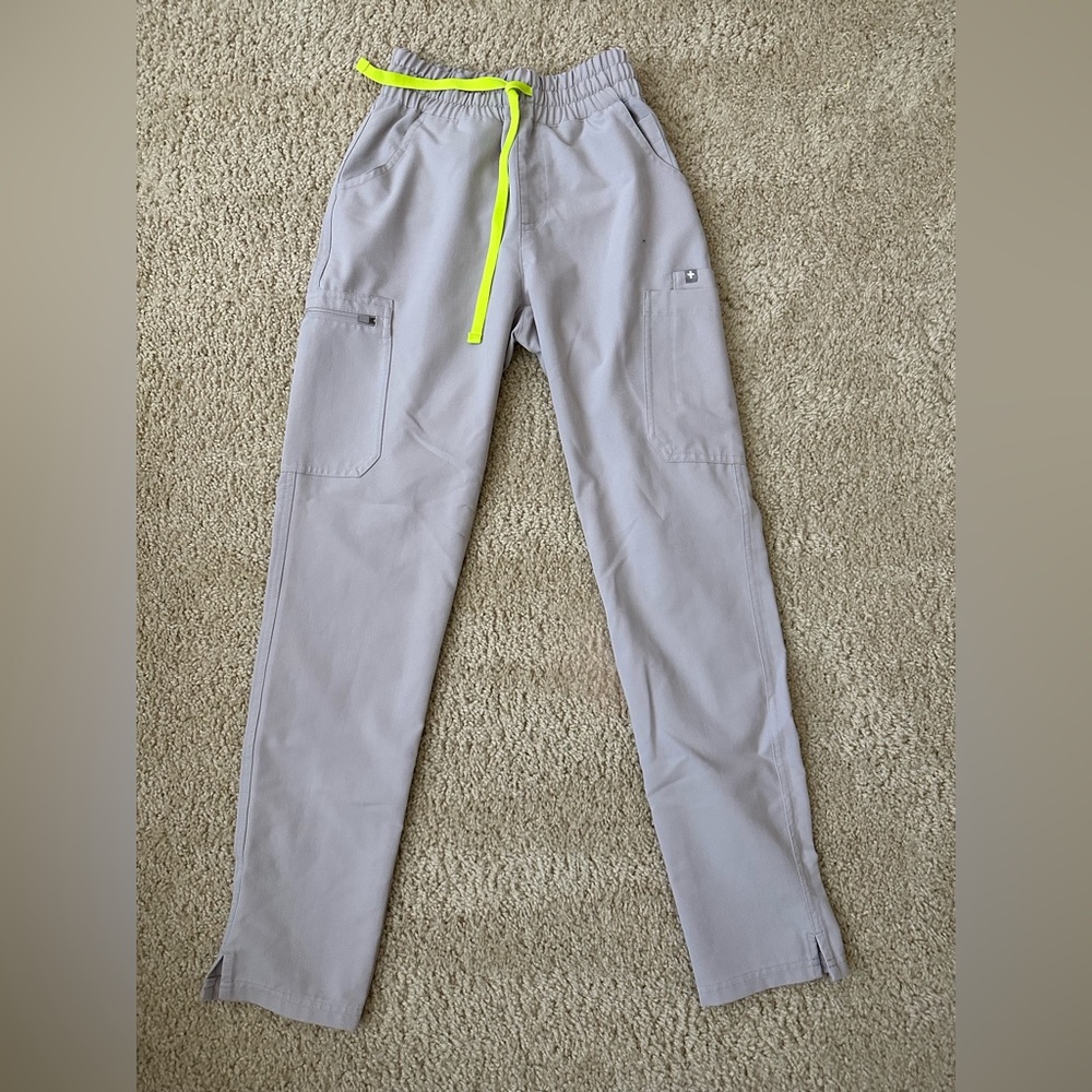 Figs 7-pocket scrub pants (WOMENS XXS)